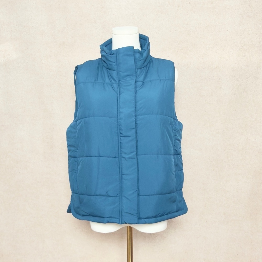 Zenana Lightweight Quilted Teal Blue Tone Puffer Vest